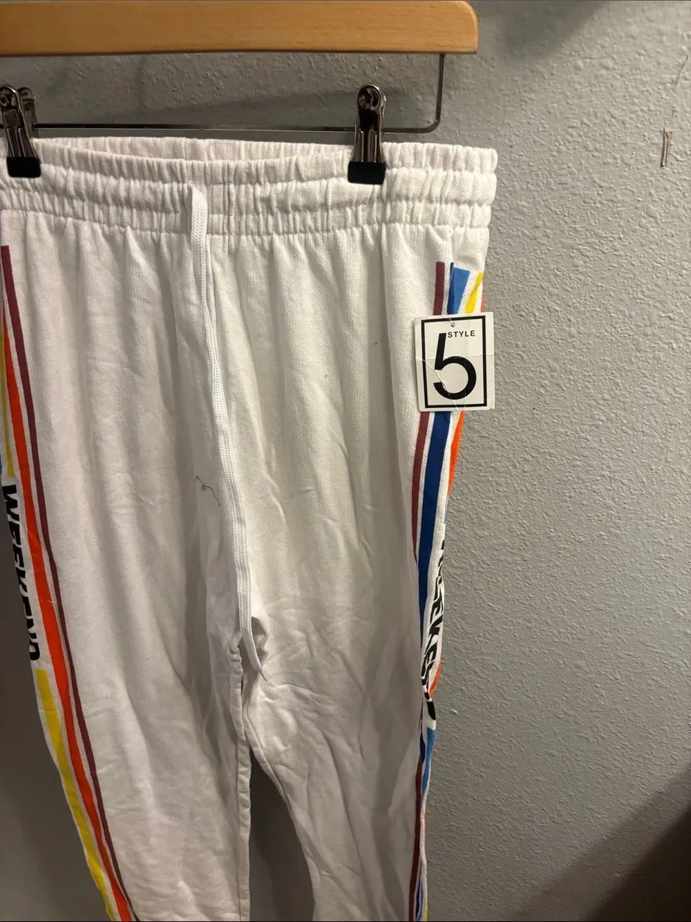 Style 5 white men’s